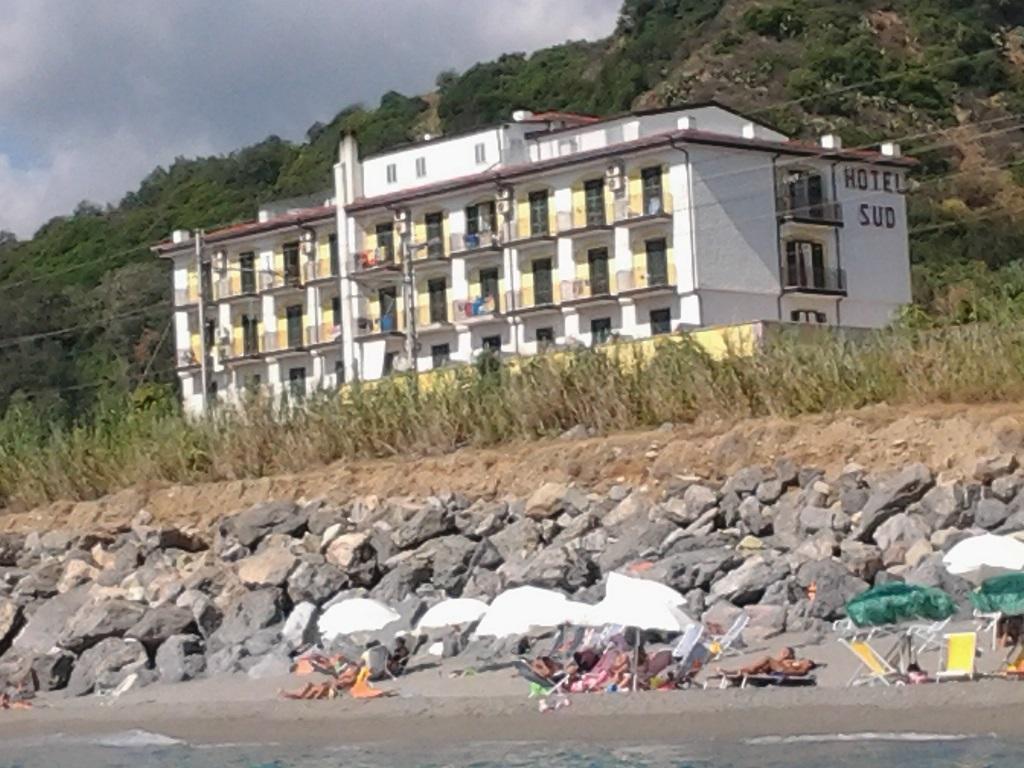 Hotel Sud Фускалдо Екстериор снимка